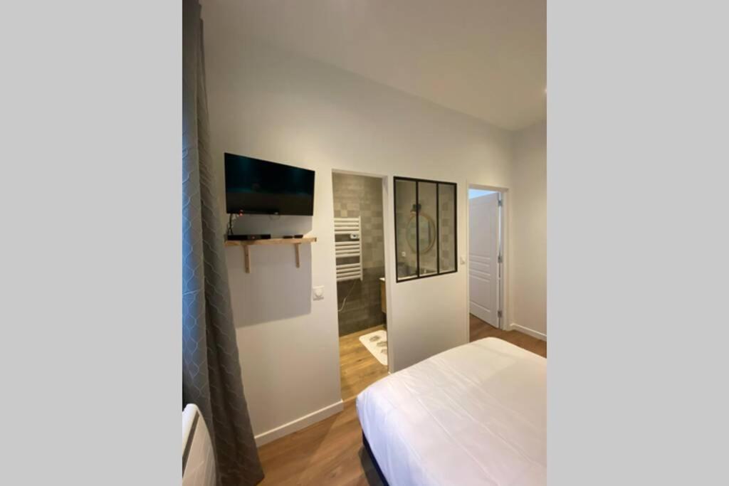 Appartement 50M2 Centre Marche Wifi Tribunal Драгиньян Экстерьер фото